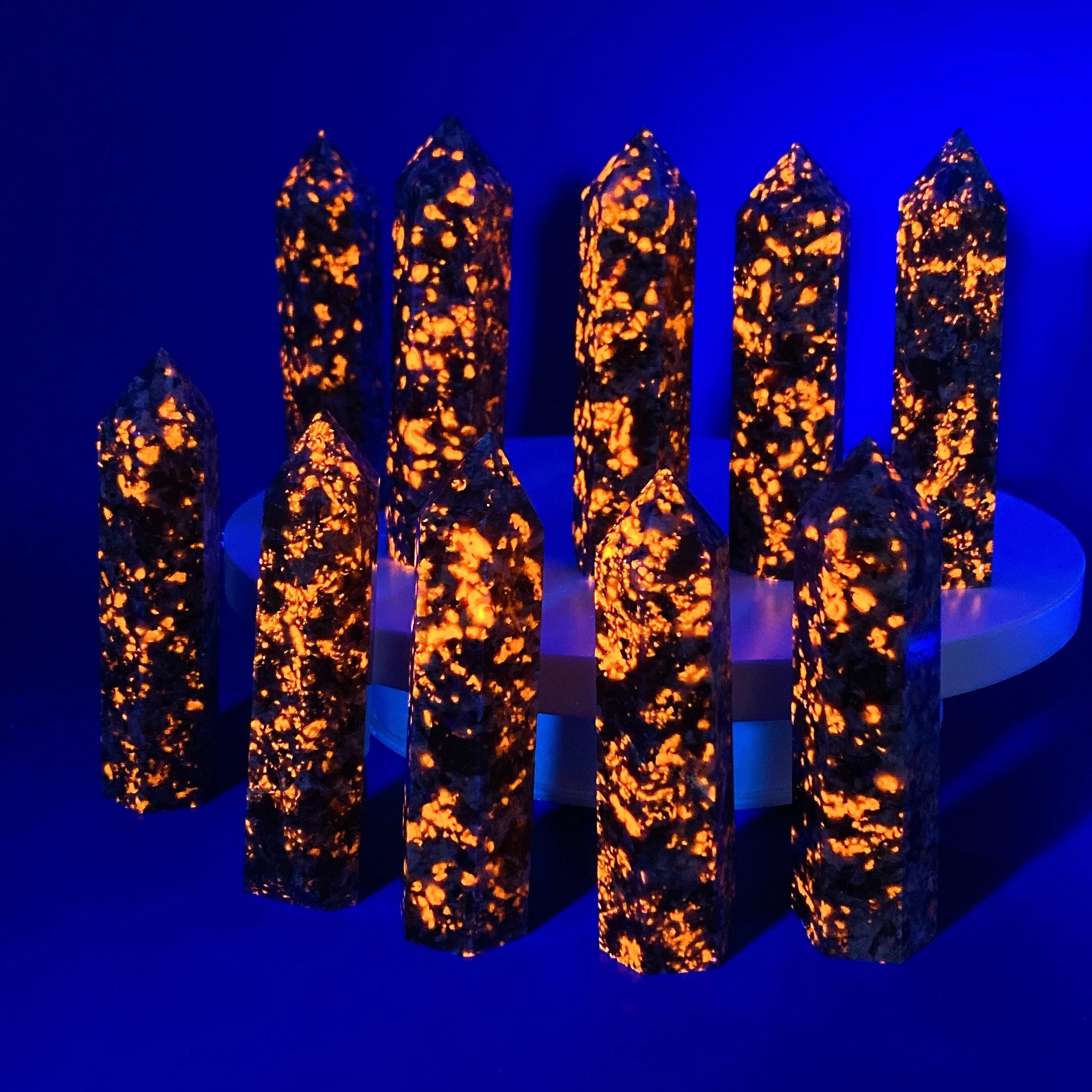 Yooperlite Flame Tower – Hidden Light Crystal Wand