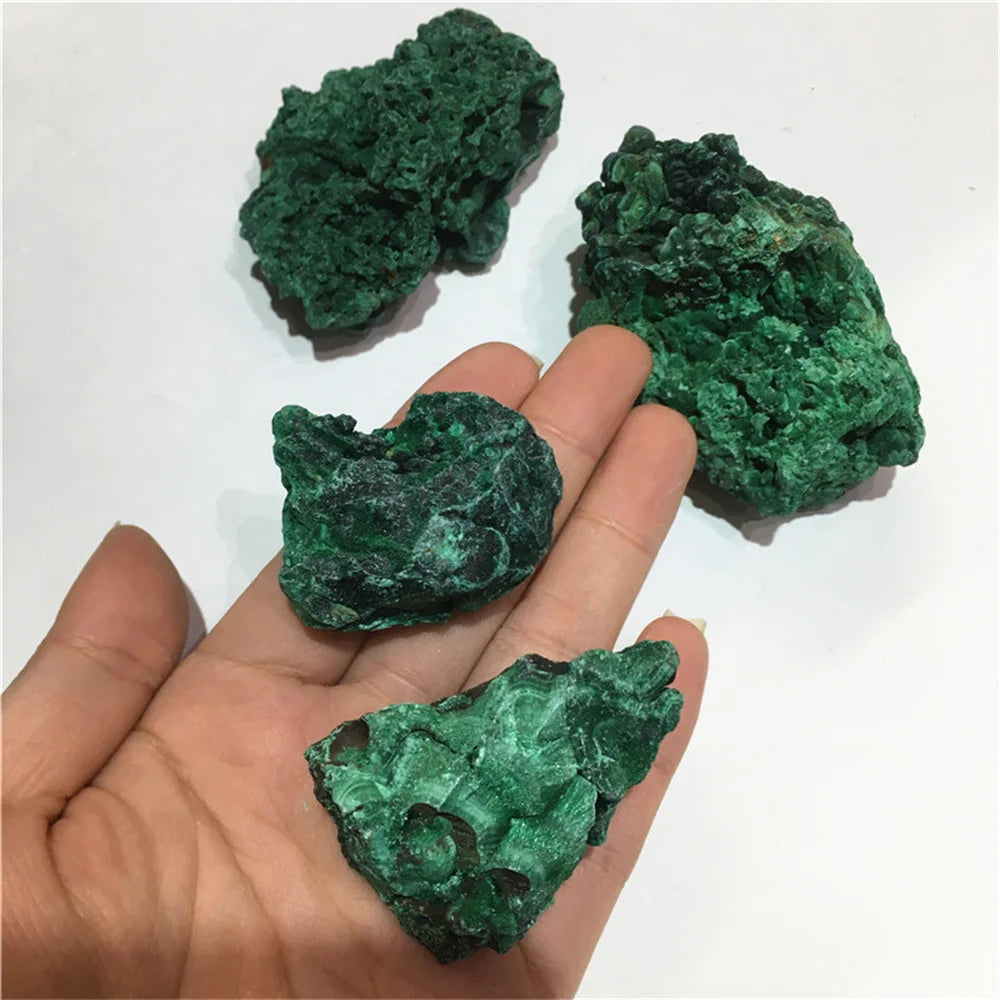 Raw Malachite Stone – Heart Awakening & Energetic Shield