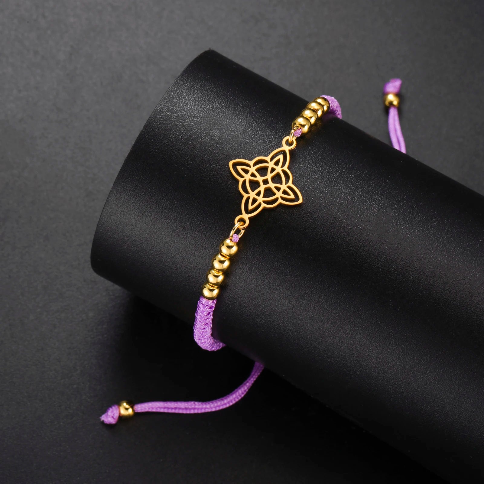 The Knot of Wyrd Bracelet 🕯️