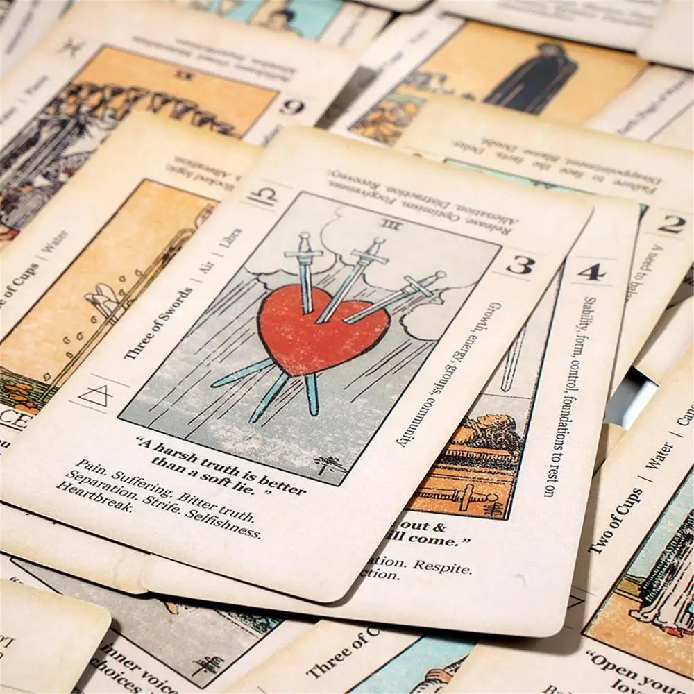 🃏 Beginner’s Tarot Deck – Pocket-Size Cards with Keywords & Reversed Meanings